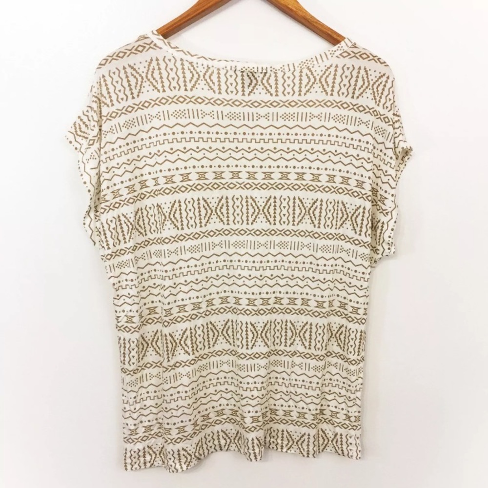 FOREVER 21 SOUTHWESTERN AZTEC TOP
